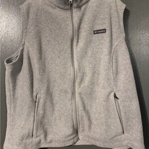 Columbia Women's Benton Springs™ Fleece Vest Cirrus Grey Heather.